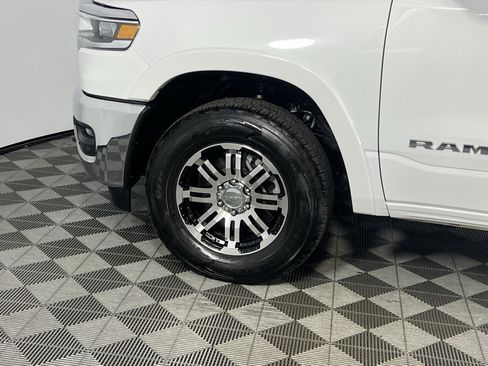 Used 2025 RAM 1500 Lone Star image 14