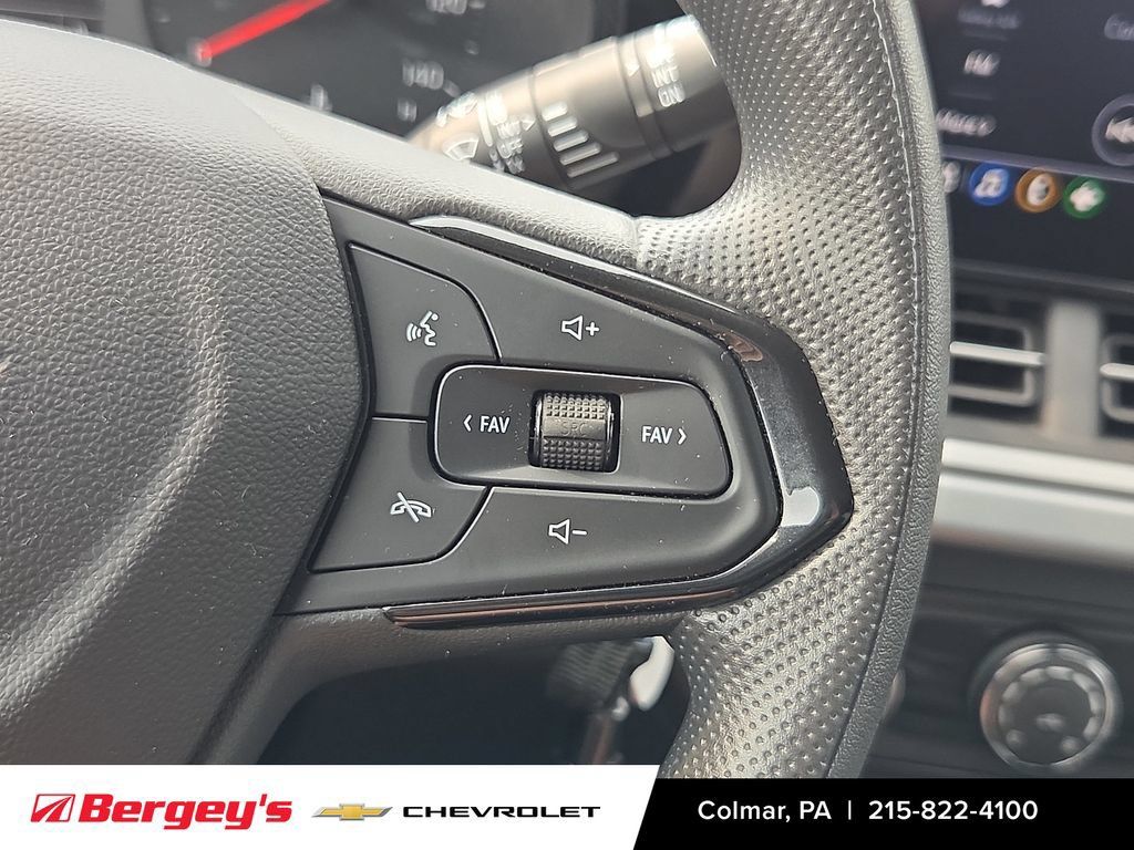 Certified 2024 Chevrolet Trax LS FWD image 24