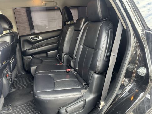 Used 2019 Nissan Pathfinder SL image 23