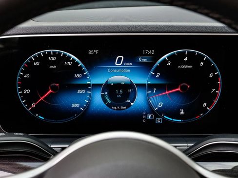 Used 2020 Mercedes-Benz GLE 350 image 24
