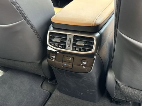 Used 2026 Lexus RX 350 Premium w/ Accessory Package (Z1) image 18