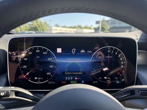 Used 2025 Mercedes-Benz GLC 350e 4MATIC image 15