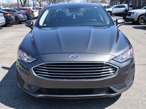 Used 2020 Ford Fusion SE image 5