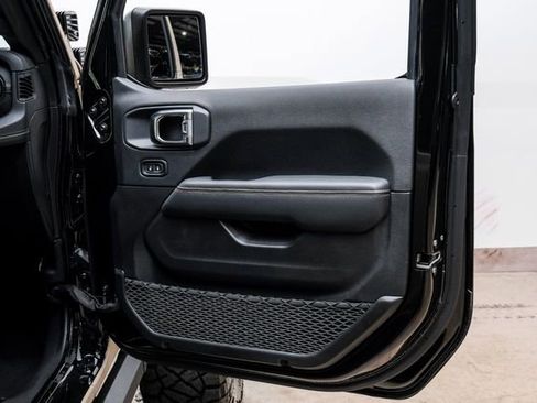 Used 2025 Jeep Wrangler Unlimited Rubicon 392 image 87