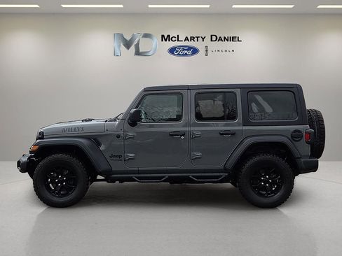 Used 2021 Jeep Wrangler Unlimited Sport image 3