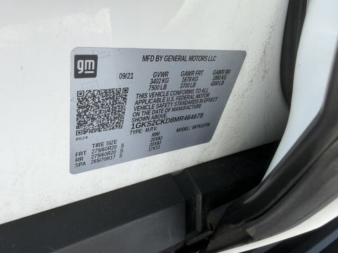 Used 2021 GMC Yukon AT4 w/ Technology Package AWD/4WD image 38