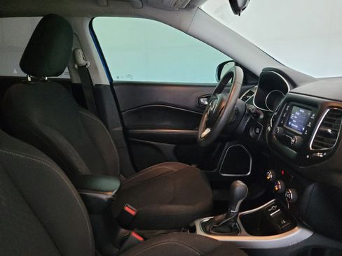 Used 2018 Jeep Compass Sport FWD image 21