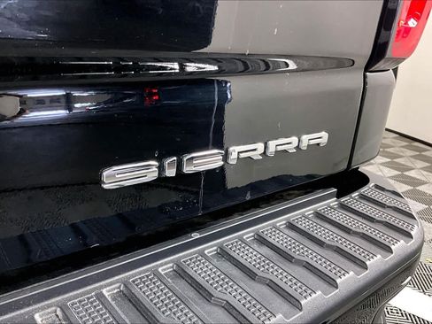 Certified 2025 GMC Sierra 1500 Denali w/ Denali Reserve Package AWD/4WD image 30