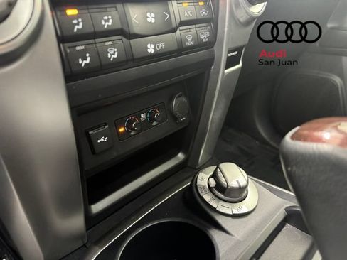 Used 2024 Toyota 4Runner Limited AWD/4WD image 26