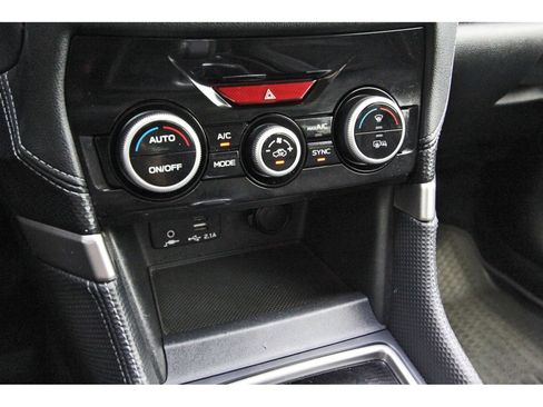 Used 2021 Subaru Forester Limited AWD/4WD image 28