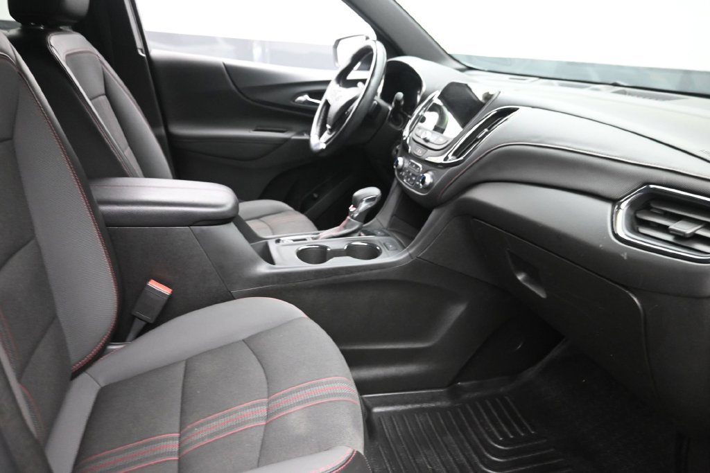 Used 2022 Chevrolet Equinox RS w/ Infotainment Package AWD/4WD image 9