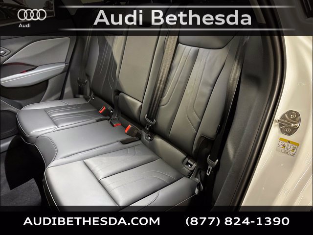 New 2026 Audi Q3 quattro 2.0T AWD/4WD image 24