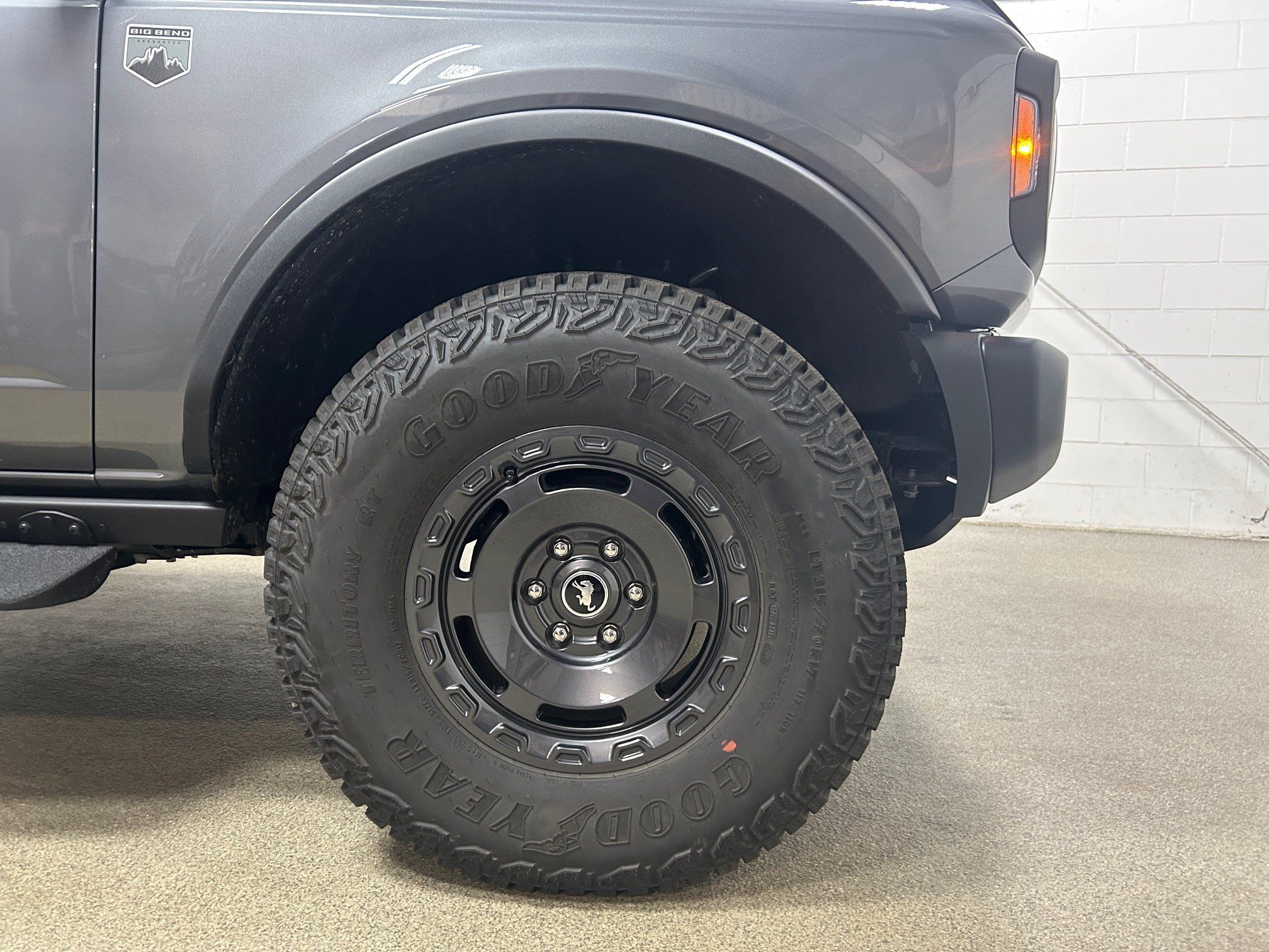 Used 2025 Ford Bronco Big Bend w/ Black Diamond Package AWD/4WD image 33