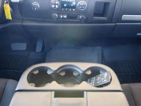Used 2014 GMC Sierra 2500 SLE w/ SLE Preferred Package AWD/4WD image 37