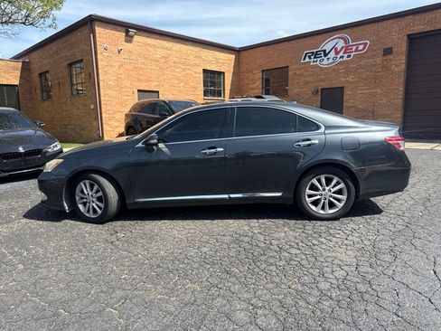 Used 2010 Lexus ES 350 FWD image 3