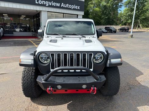 Used 2022 Jeep Wrangler Unlimited Rubicon w/ LED Lighting Group AWD/4WD image 3