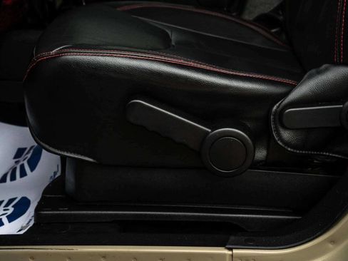 Used 2017 Jeep Wrangler Rubicon image 23