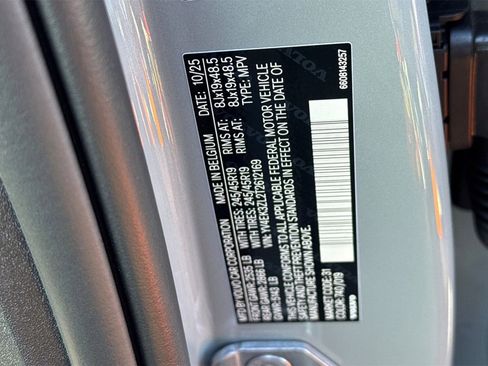 New 2026 Volvo EX30 Ultra w/ Climate Package image 26