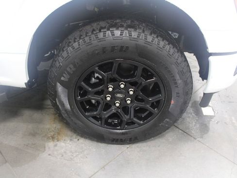 New 2025 Ford F150 XLT w/ Equipment Group 302A MID image 59