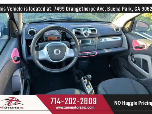 Used 2014 smart fortwo pure image 17