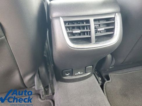 Used 2017 Chevrolet Malibu LT w/ Leather Package FWD image 15