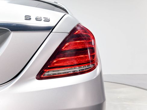 Used 2018 Mercedes-Benz S 63 AMG S 4MATIC Sedan image 89