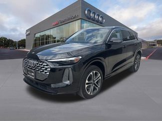 Used 2025 Audi Q5 Premium w/ Convenience Package video 1