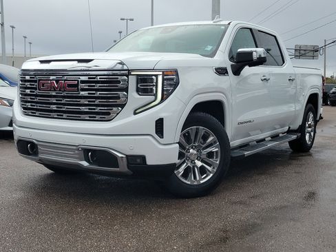 Used 2022 GMC Sierra 1500 Denali image 1