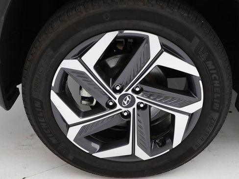 Used 2023 Hyundai Tucson SEL w/ Convenience Package image 10