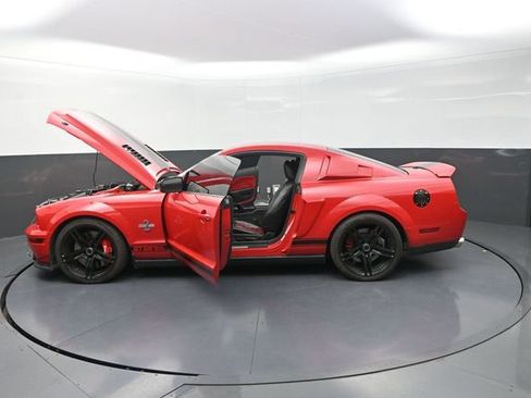 Used 2007 Ford Mustang Shelby GT500 RWD image 39