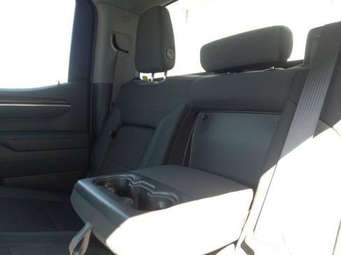 Certified 2025 Chevrolet Silverado 1500 RST AWD/4WD image 27