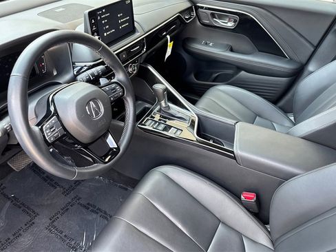 Certified 2025 Acura ADX Base image 14