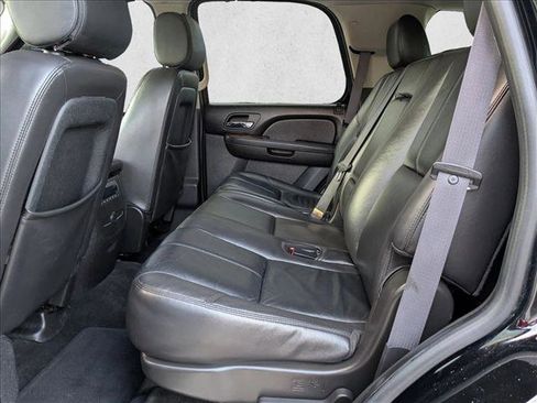 Used 2011 Chevrolet Tahoe LT image 17