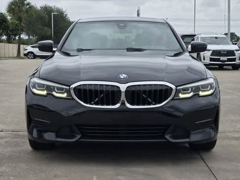 Used 2021 BMW 330i Sedan w/ Convenience Package RWD image 6