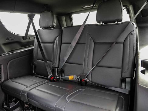 Used 2022 GMC Yukon XL Denali image 19