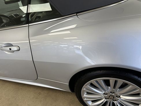 Used 2011 Jaguar XK Convertible image 35