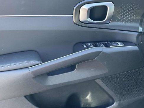 New 2026 Kia Sorento S w/ S Panoramic Sunroof Package FWD image 22