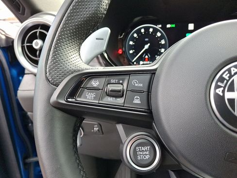 Used 2024 Alfa Romeo Tonale Veloce w/ Active Assist Package image 22