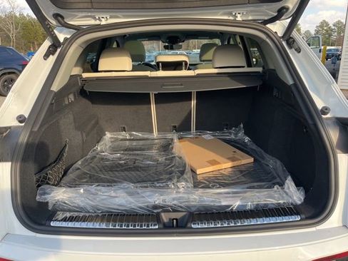 New 2025 Audi Q5 Premium image 24