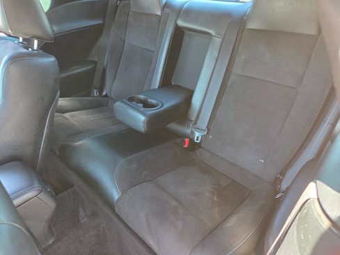 Used 2018 Dodge Challenger SXT Plus RWD image 41