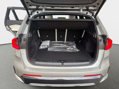 New 2026 BMW X1 xDrive28i w/ Technology Package AWD/4WD image 10