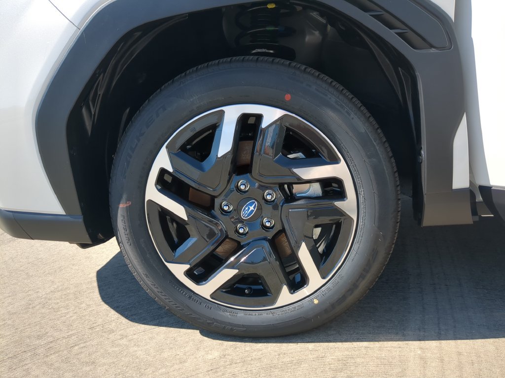 New 2026 Subaru Forester Premium AWD/4WD image 35