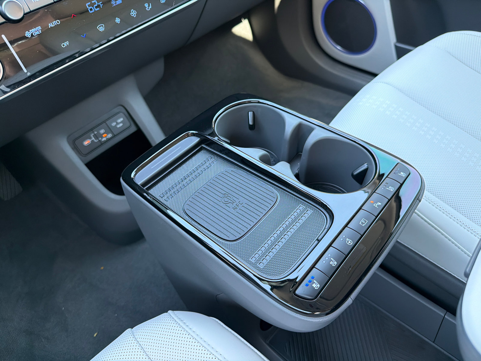 New 2027 Hyundai Ioniq 5 Limited AWD/4WD image 28