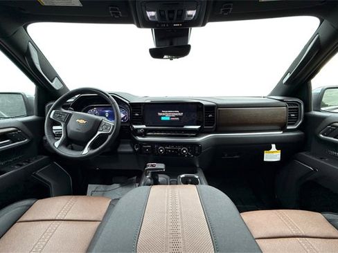 Used 2026 Chevrolet Silverado 1500 High Country image 23