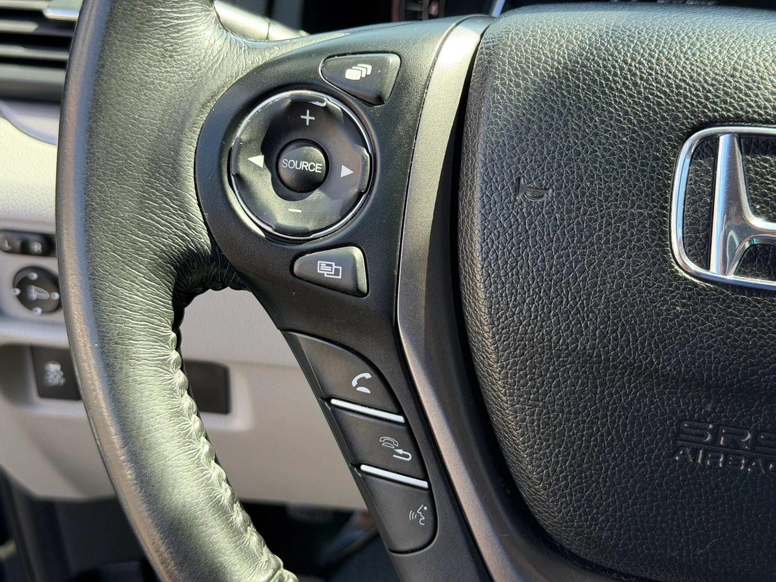 Used 2016 Honda Pilot EX-L image 44