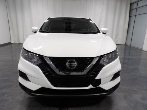 Used 2022 Nissan Rogue Sport S FWD image 3