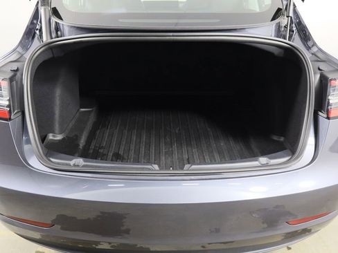 Used 2023 Tesla Model 3 Performance image 16
