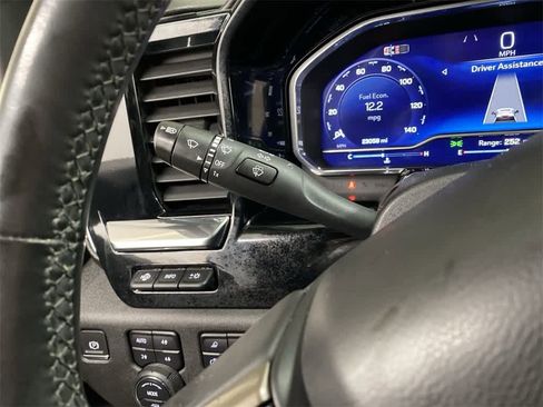 Used 2024 Chevrolet Silverado 2500 High Country w/ High Country Premium Package image 24