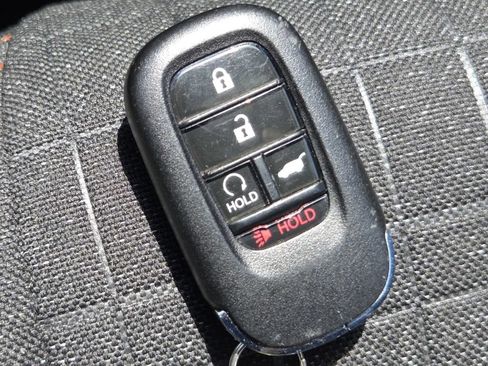 Certified 2023 Honda HR-V Sport image 38