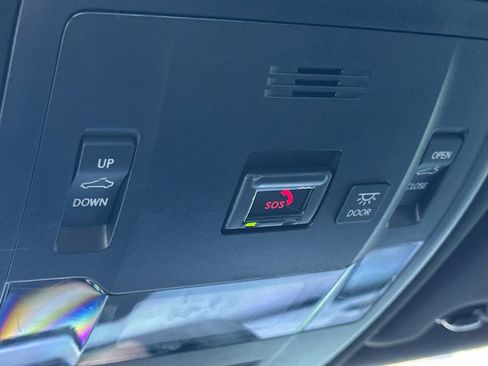 Certified 2023 Lexus UX 250h 250h image 23